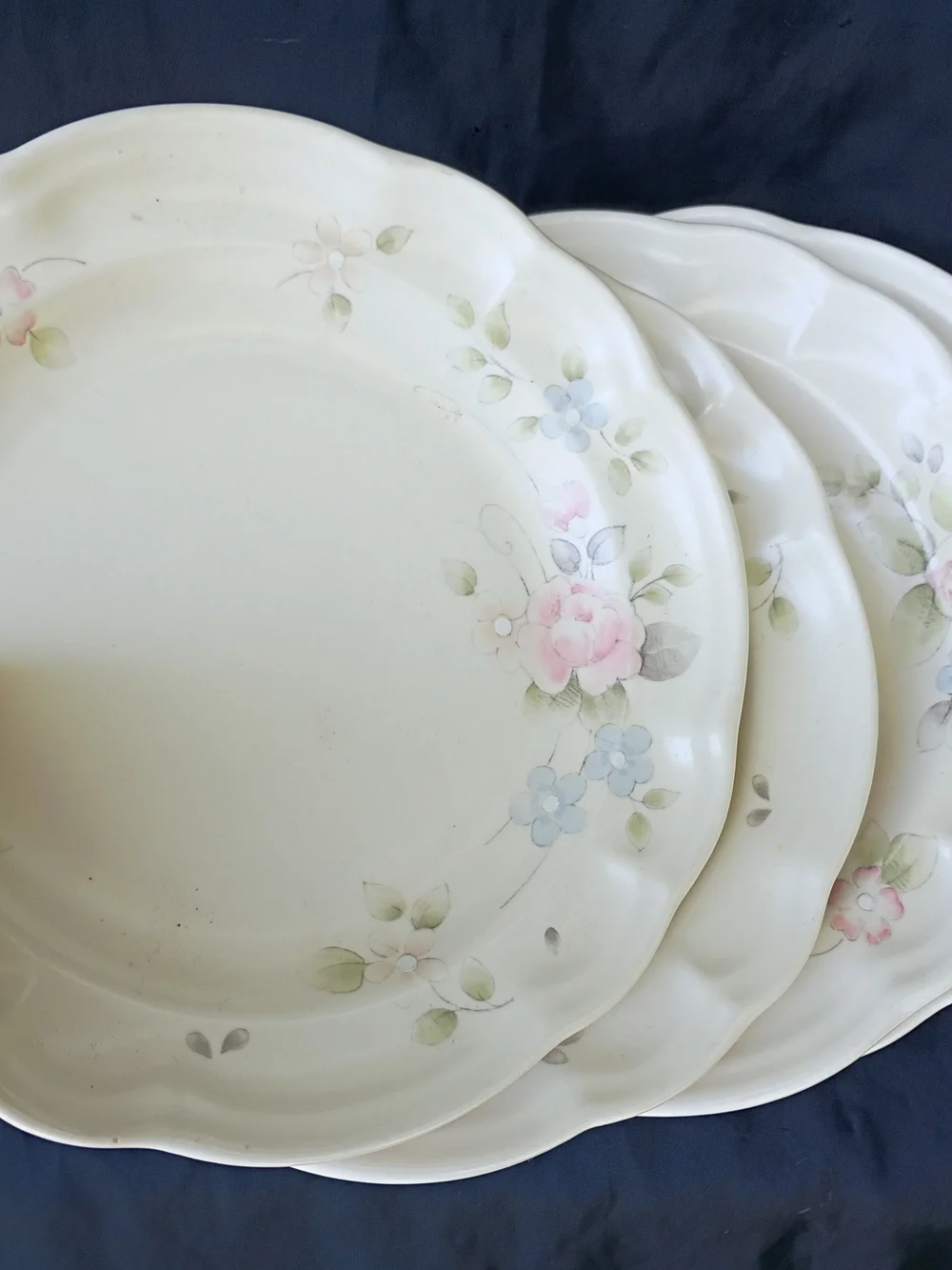 Set of Four Vintage 7.5